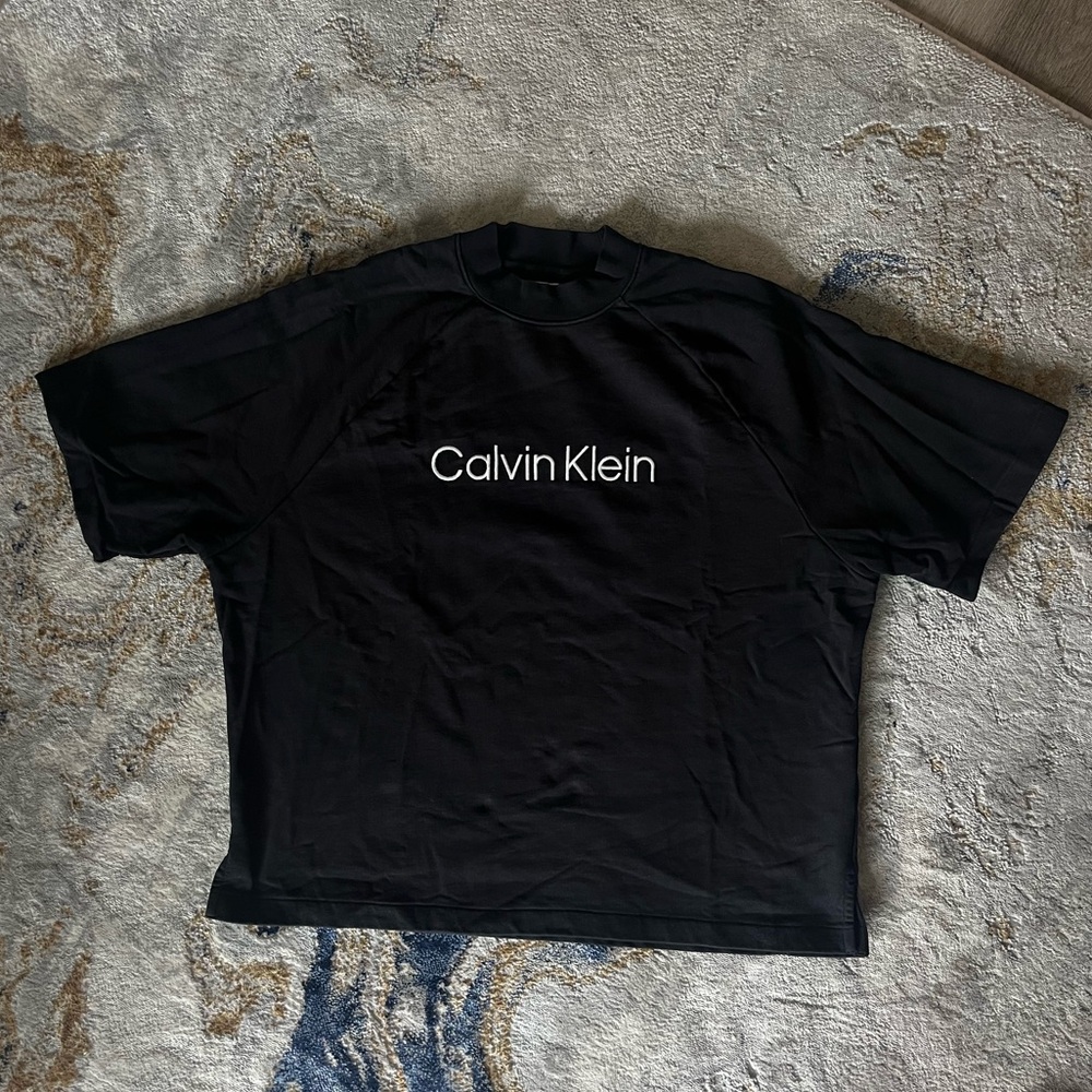 CALVIN KLEIN standard logo Relaxed Crewneck T-Shirt SIZE L in BLACK color